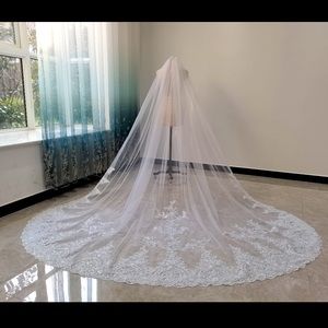 Cathedral wedding veil